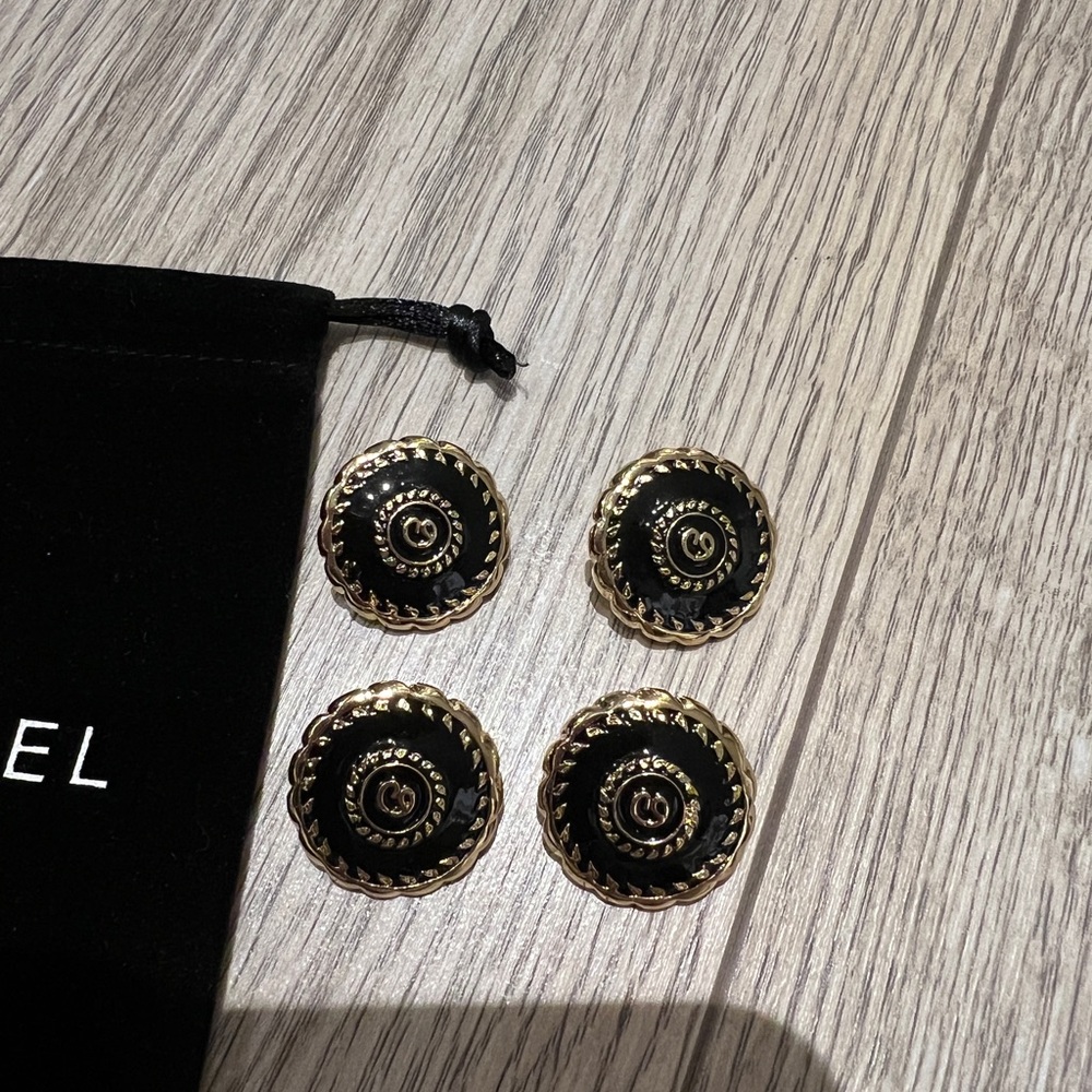 St John Black and Gold Buttons set of 4